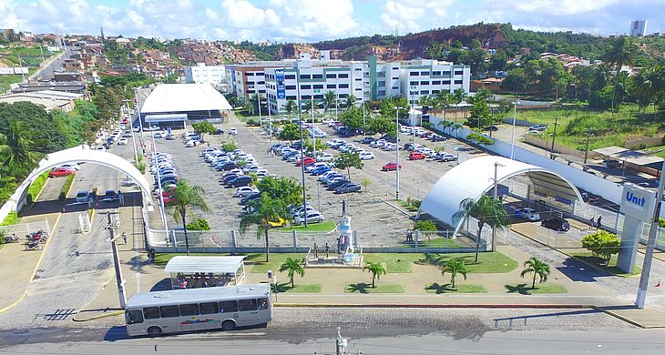 Unit Celebra Os 60 Anos Do Grupo Tiradentes Tnh1