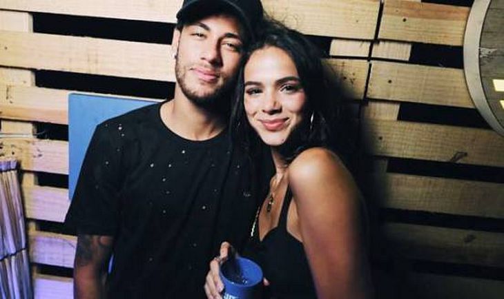 Bruna Marquezine Posta Foto De Calcinha E Neymar Fica Enciumado Tnh