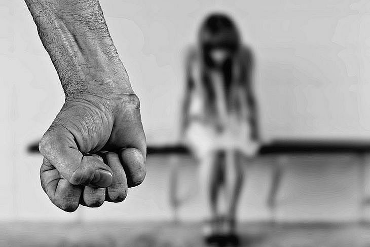 Homem é preso após abusar criança de 12 anos e se passar por padrasto, em Igaci