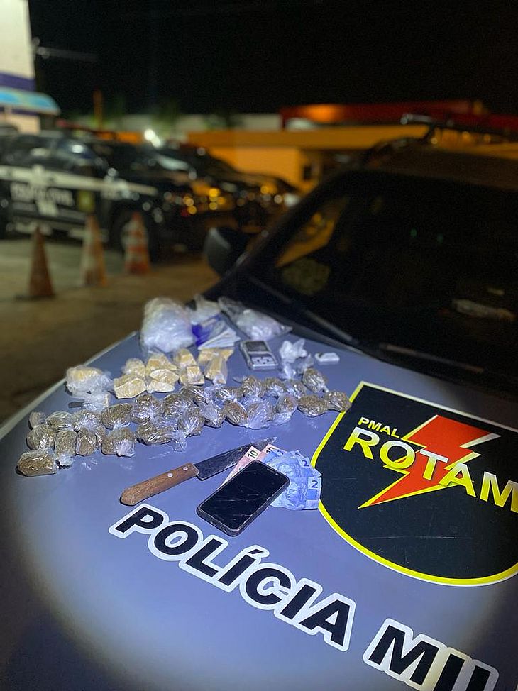Polícia prende homem com crack, cocaína e maconha