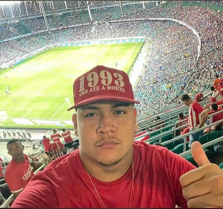 Erick dos Santos tinha 24 anos e foi assassinado a tiros, no Clima Bom