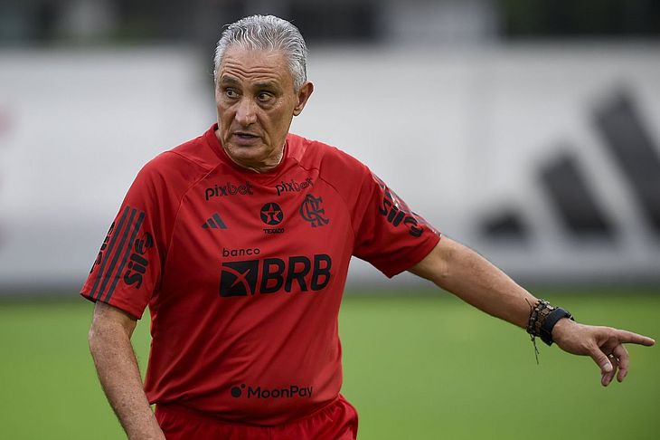 Tite foi demitido após vencer o Athletico-PR no domingo (29)