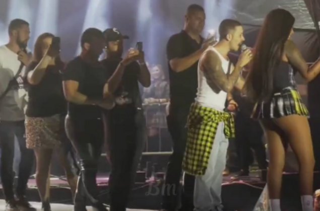 Vídeo: Carlinhos Maia arma barraco e xinga fã de Ludmilla durante show em Maceió