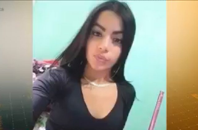 O corpo da jovem foi encontrado na parte de cima de um sobrado em Guarulhos