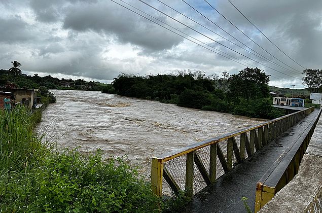 Após chuvas, rios Jacuípe e Mundaú atingem nível de atenção e são monitorados pela Defesa Civil