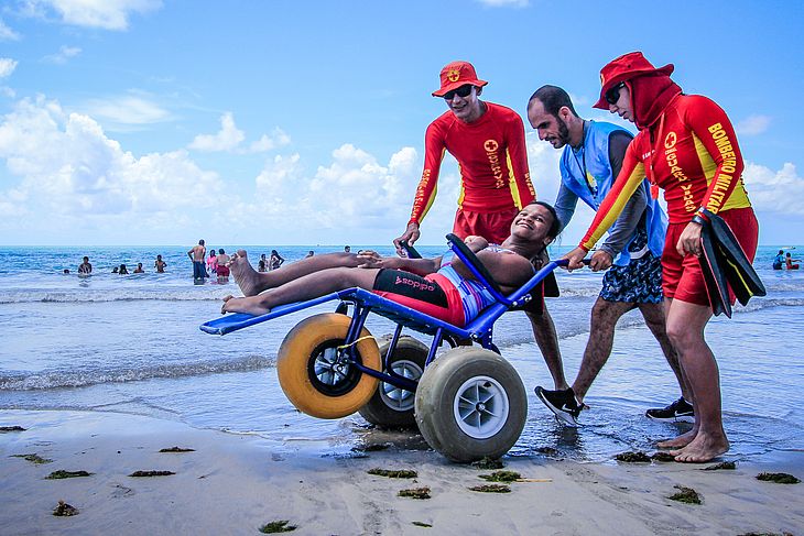 Praia Acessível celebra Dia Internacional da Síndrome de Down