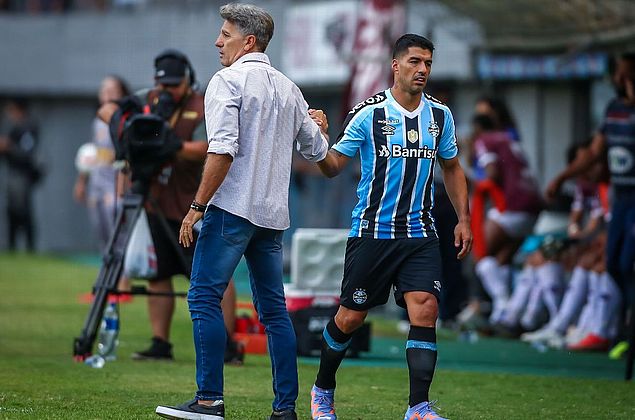 Renato Gaúcho confirma saída de Suárez: 'Infelizmente ele vai embora'