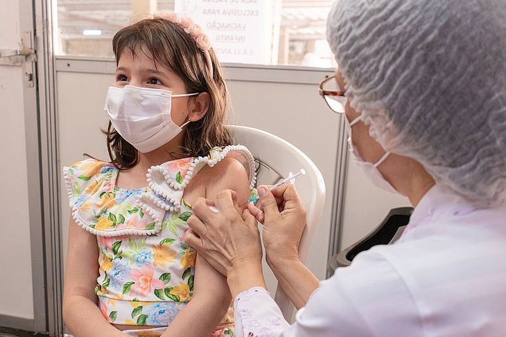 Baixa adesão da vacinação contra a Covid para crianças preocupa a Secretaria de Estado da Saúde