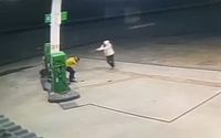 Vídeo: vigilante de posto de combustíveis é assassinado a tiros no local de trabalho, em Ipioca