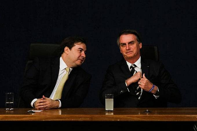 Maia e Bolsonaro: Maia conta com o apoio oficial do PSL, partido de Bolsonaro, para ser reconduzido ao comando da Câmara. 