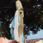 Vândalos destroem imagem de Nossa Senhora das Graças em praça de Maceió