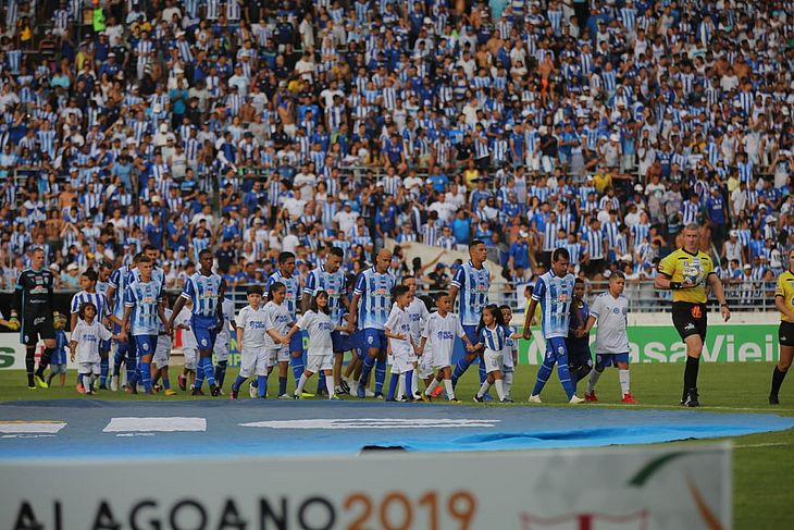 CSA foi o mandante no primeiro jogo da final do Alagoano 2019