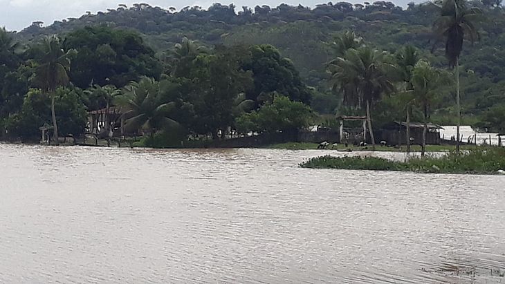 Nível do Rio São Miguel volta a assustar população ribeirinha