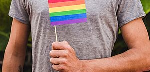 Governo do Peru passa a considerar transexualidade doença mental; grupos LGBTQIA+ reagem