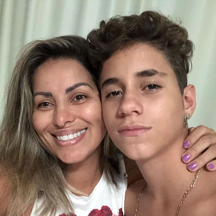 Walkyria Santos sobre morte do filho: "A internet está doente"; vídeo - TNH1