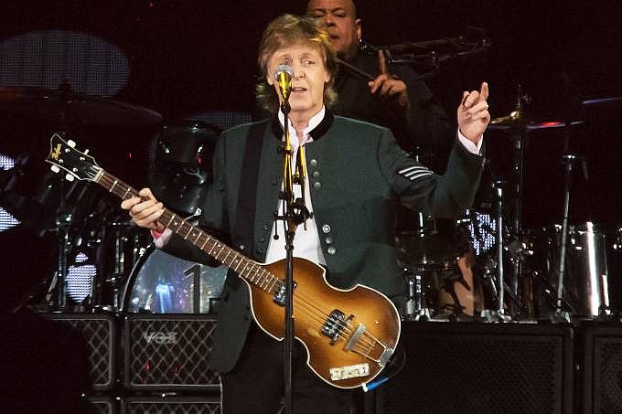 Após sete anos, Porto Alegre recebeu Paul McCartney, para o show de estreia da turnê "One on One" no Brasil 