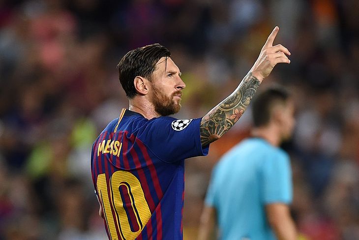 Messi anotou três gols na vitória do Barcelona sobre o PSV