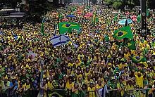 VÍDEOS E FOTOS: apoiadores começam a lotar a Av. Paulista em ato pró-Bolsonaro