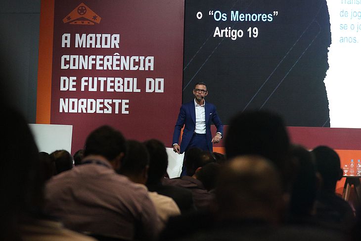 Marcos Motta, advogado de Neymar e um dos nomes confirmados no evento